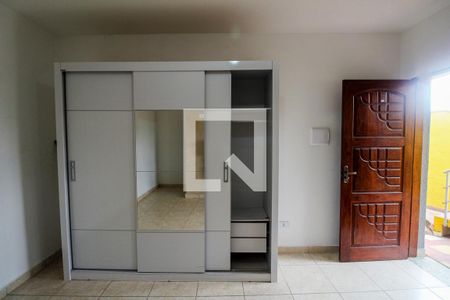 Quarto 1 de casa para alugar com 1 quarto, 20m² em Vila Zelina, São Paulo