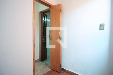 Quarto 1 de casa à venda com 4 quartos, 215m² em Vila União (zona Leste), São Paulo