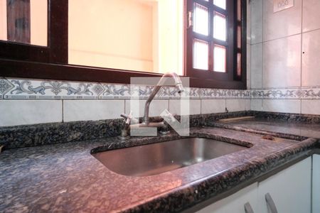 Sala/cozinha de casa à venda com 4 quartos, 215m² em Vila União (zona Leste), São Paulo