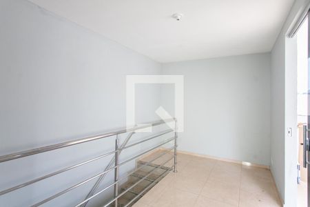 Sala 2 de casa para alugar com 2 quartos, 120m² em São João Batista, Belo Horizonte