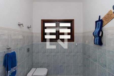 Lavabo de casa para alugar com 3 quartos, 198m² em Vila Paiva, São Paulo