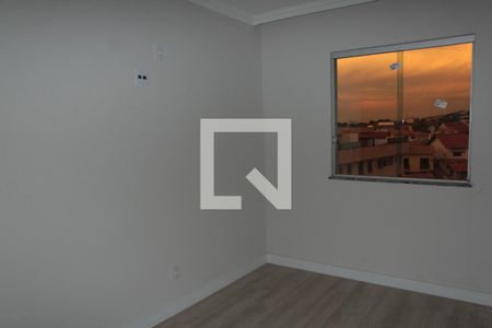 quarto 02 de apartamento para alugar com 5 quartos, 140m² em Heliópolis, Belo Horizonte