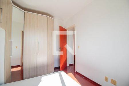 Quarto 1 de apartamento à venda com 2 quartos, 55m² em Santana, Porto Alegre
