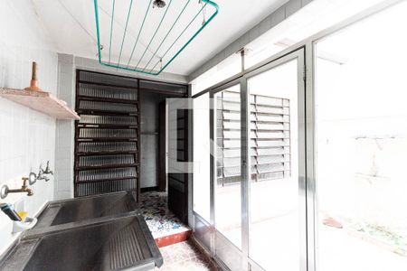 Casa à venda com 160m², 3 quartos e 1 vaga Casa à venda com 160m², 3 quartos e 1 vagaDetalhe da área de serviço