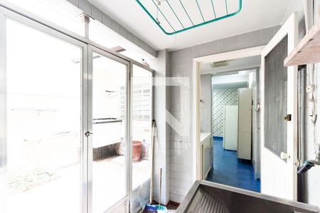 Casa à venda com 160m², 3 quartos e 1 vaga Casa à venda com 160m², 3 quartos e 1 vagaDetalhe da área de serviço