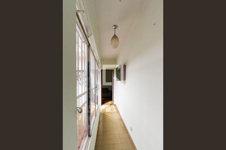 Casa à venda com 160m², 3 quartos e 1 vaga Casa à venda com 160m², 3 quartos e 1 vagaCorredor