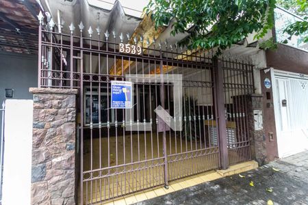 Casa à venda com 160m², 3 quartos e 1 vaga Casa à venda com 160m², 3 quartos e 1 vagaPlaquinha