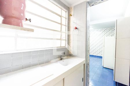 Casa à venda com 160m², 3 quartos e 1 vaga Casa à venda com 160m², 3 quartos e 1 vagaCozinha