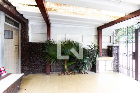 Casa à venda com 160m², 3 quartos e 1 vaga Casa à venda com 160m², 3 quartos e 1 vagaGaragem