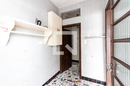 Casa à venda com 160m², 3 quartos e 1 vaga Casa à venda com 160m², 3 quartos e 1 vagaDetalhe da área de serviço