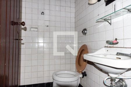 Casa à venda com 160m², 3 quartos e 1 vaga Casa à venda com 160m², 3 quartos e 1 vagaBanheiro