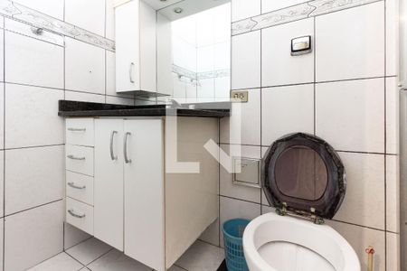 Casa à venda com 160m², 3 quartos e 1 vaga Casa à venda com 160m², 3 quartos e 1 vagaBanheiro