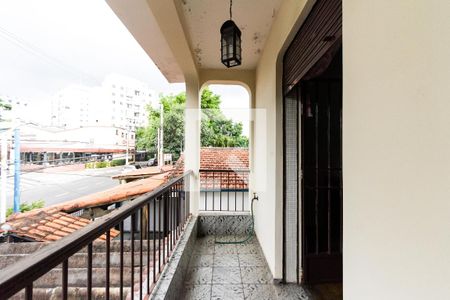 Casa à venda com 160m², 3 quartos e 1 vaga Casa à venda com 160m², 3 quartos e 1 vagaSacada