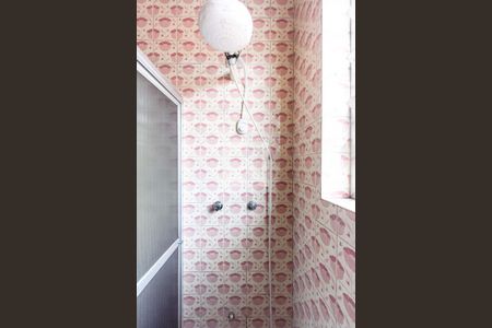 Casa à venda com 160m², 3 quartos e 1 vaga Casa à venda com 160m², 3 quartos e 1 vagaBanheiro