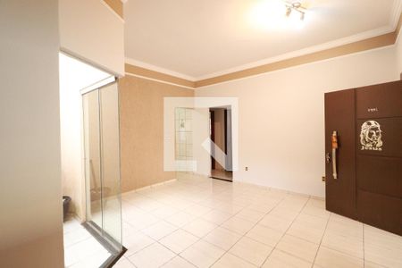 Sala de casa para alugar com 3 quartos, 250m² em Jardim Europa, Uberlândia