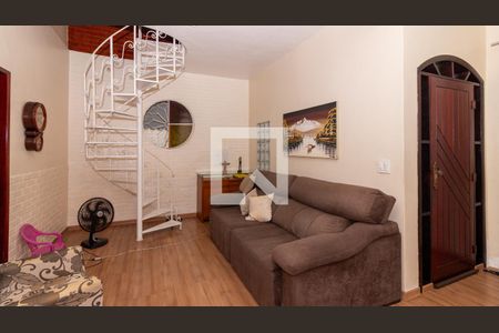 Sala 1 de casa à venda com 4 quartos, 160m² em Irajá, Rio de Janeiro