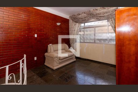 Sala 2 de casa para alugar com 4 quartos, 160m² em Irajá, Rio de Janeiro