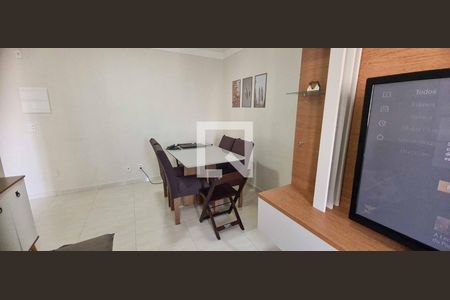 Sala  de apartamento à venda com 2 quartos, 52m² em Jaguaribe, Osasco
