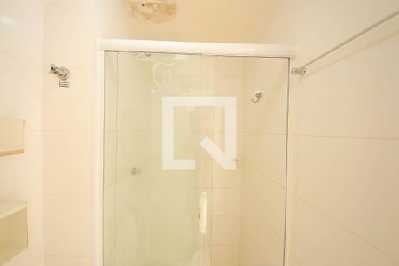 Banheiro Suíte de apartamento para alugar com 1 quarto, 24m² em Cidade Satelite Santa Barbara, São Paulo