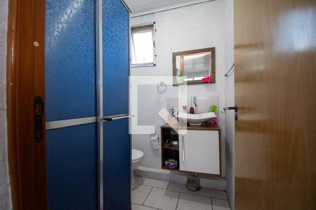 banheiro de apartamento à venda com 2 quartos, 46m² em Rio dos Sinos, São Leopoldo