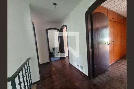 Casa à venda com 4 quartos, 392m² em Jardim Marajoara, São Paulo