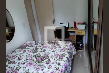 Apartamento à venda com 2 quartos, 40m² em Jardim Mirna, Taboão da Serra