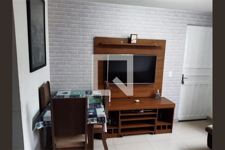 Apartamento à venda com 2 quartos, 40m² em Jardim Mirna, Taboão da Serra