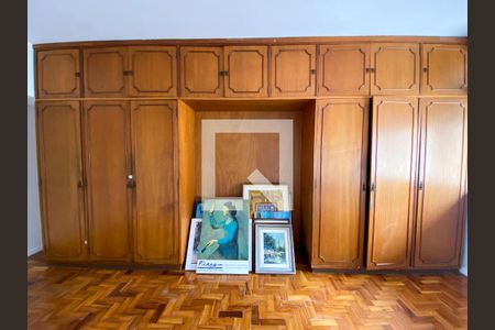 Suíte  de apartamento à venda com 3 quartos, 100m² em Icaraí, Niterói