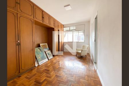 Suite de apartamento à venda com 3 quartos, 100m² em Icaraí, Niterói