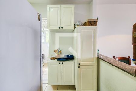 Apartamento à venda com 55m², 2 quartos e 1 vaga Apartamento à venda com 55m², 2 quartos e 1 vagaCozinha