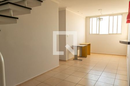 Sala de apartamento para alugar com 2 quartos, 150m² em Vila Omar, Americana