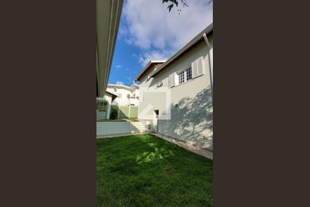 Casa à venda com 265m², 3 quartos e 5 vagas Casa à venda com 265m², 3 quartos e 5 vagasQuintal