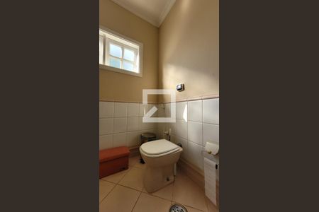 Casa à venda com 265m², 3 quartos e 5 vagas Casa à venda com 265m², 3 quartos e 5 vagasBanheiro