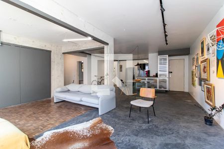 Sala de apartamento para alugar com 2 quartos, 110m² em Centro, Curitiba