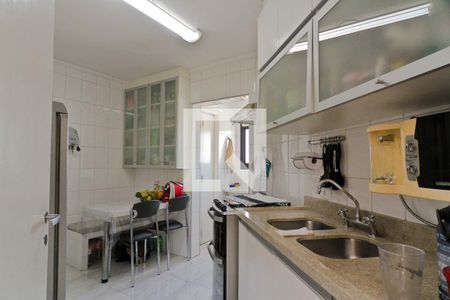 Cozinha de apartamento à venda com 3 quartos, 81m² em Parque Sao Domingos, São Paulo