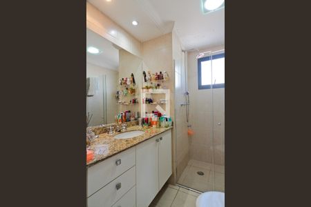 Banheiro da Suíte de apartamento à venda com 3 quartos, 81m² em Parque Sao Domingos, São Paulo