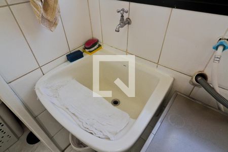 Área de Serviço de apartamento à venda com 3 quartos, 81m² em Parque Sao Domingos, São Paulo