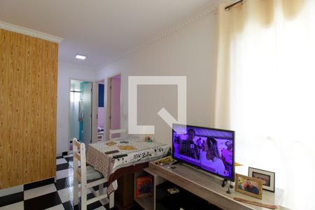 Sala de apartamento para alugar com 2 quartos, 50m² em Jardim Isis, Cotia