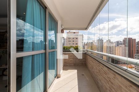 Varanda de apartamento à venda com 4 quartos, 170m² em Moema, São Paulo