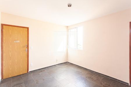 Sala de apartamento para alugar com 2 quartos, 48m² em Floramar, Belo Horizonte