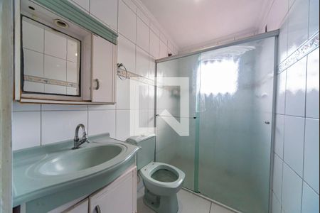 Banheiro de casa para alugar com 1 quarto, 60m² em Jardim Santo André, Santo André