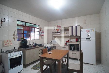 Cozinha de casa à venda com 4 quartos, 210m² em Campina, São Leopoldo