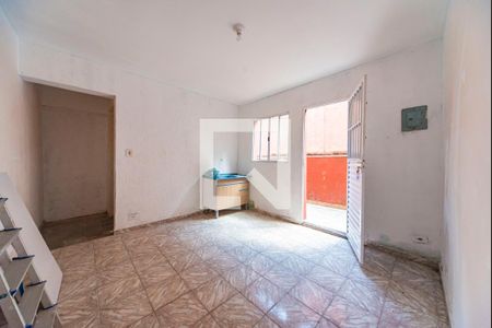 Casas baratas para alugar na Rua Oriente, Jardim Santo André