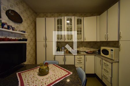 Cozinha de apartamento à venda com 3 quartos, 103m² em Água Branca, São Paulo