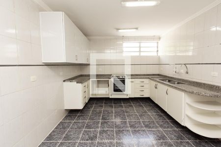 Cozinha de casa à venda com 3 quartos, 200m² em Indianópolis, São Paulo