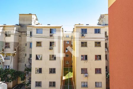 Vista Sala de apartamento para alugar com 2 quartos, 58m² em Campo Novo, Porto Alegre