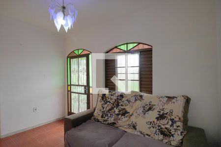 Sala 1 de casa à venda com 4 quartos, 474m² em Palmeiras, Belo Horizonte