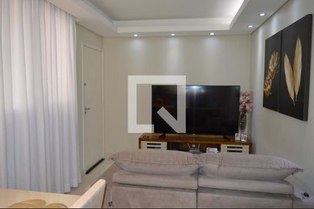 Sala de apartamento para alugar com 2 quartos, 48m² em Cabral, Contagem