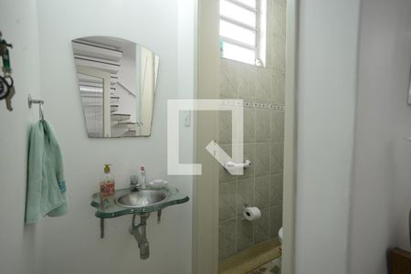 Lavabo de casa à venda com 3 quartos, 215m² em Cambuci, São Paulo