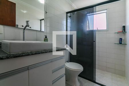 Banheiro de apartamento para alugar com 2 quartos, 70m² em Jardim Armenia, Mogi das Cruzes